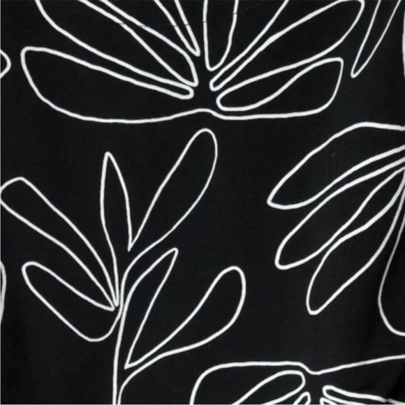 NEW Chico's Top Size 0 (Small) Pottery Tuck Short Sleeves Knit Blouse Floral - Picture 5 of 8